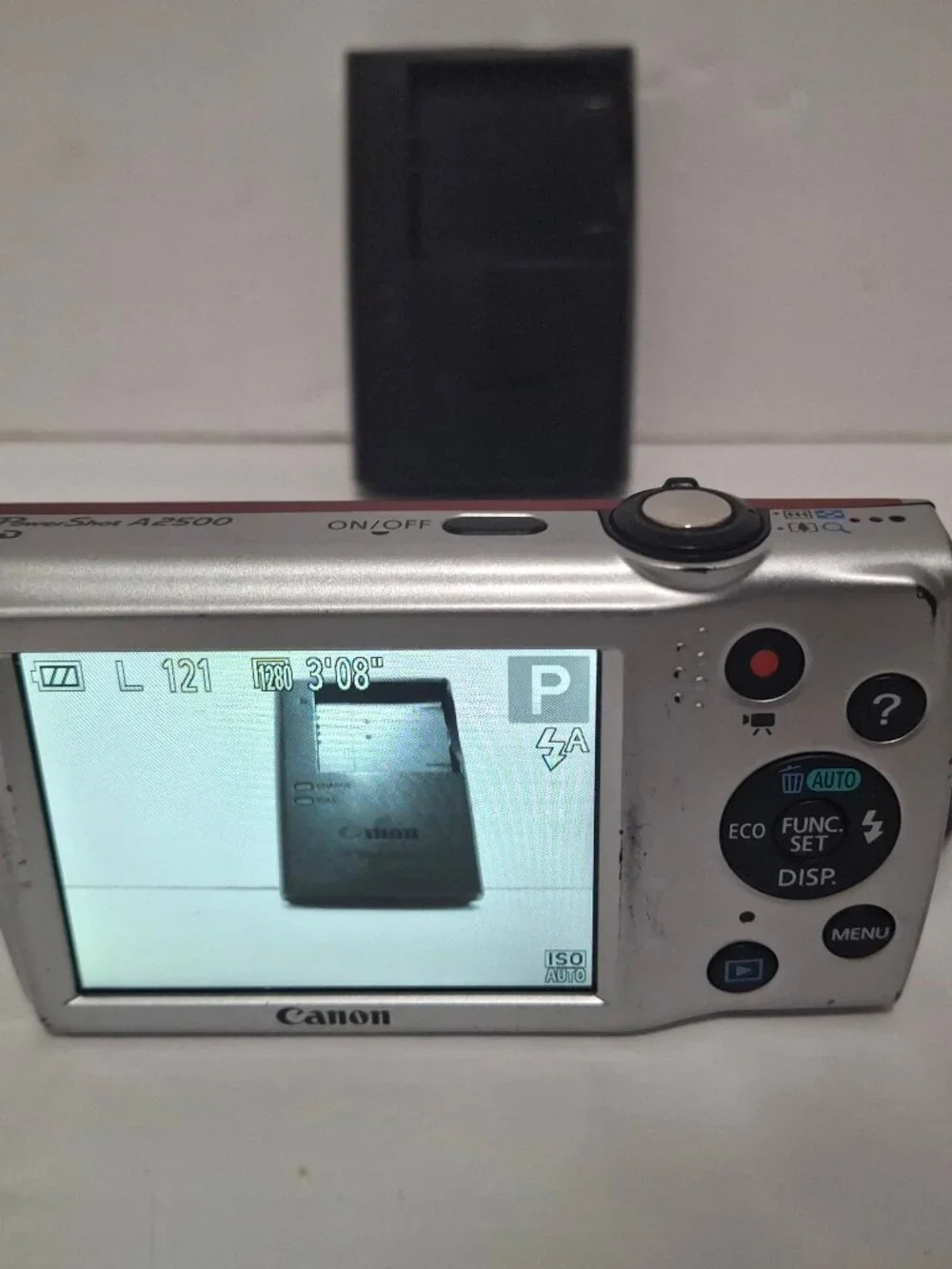 Canon PowerShot A2500 16MP Digital Camera, Red, 5x Optical Zoom